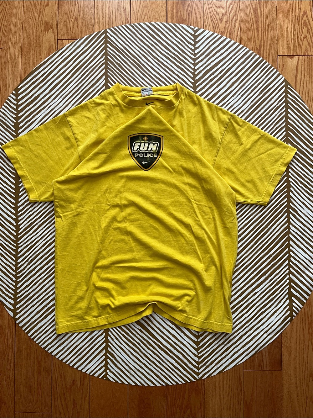 Nike Vintage ‘Fun Police’ Center Swoosh Collar T(M)